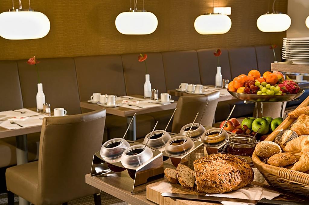 Hotel Conti Duisburg - Partner Of Sorat Hotels Ресторан фото