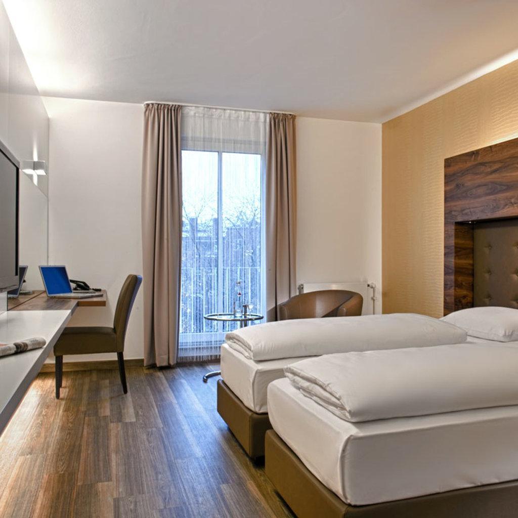 Hotel Conti Duisburg - Partner Of Sorat Hotels Екстер'єр фото
