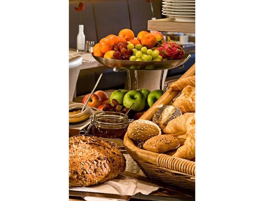 Hotel Conti Duisburg - Partner Of Sorat Hotels Екстер'єр фото
