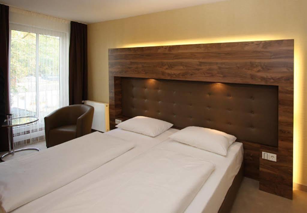 Hotel Conti Duisburg - Partner Of Sorat Hotels Екстер'єр фото